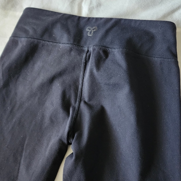 TNA leggings Size Large - Picture 7 of 9